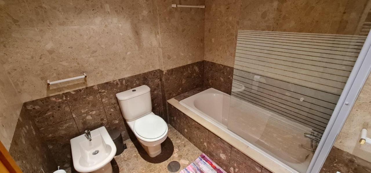 Apartamento Francelos Condominio Вила-Нова-ди-Гая Экстерьер фото